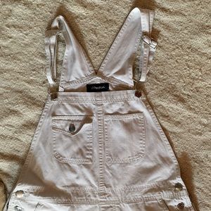 Super Cute Cream Overalls Shorts